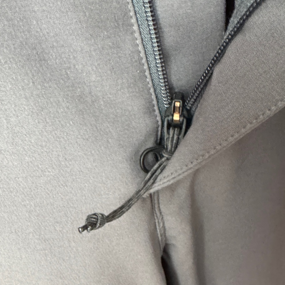 Men's Sitka Gray Traverse Pants 40R - Picture 11 of 14